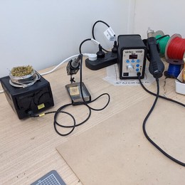 Soldering & Reflow Stations